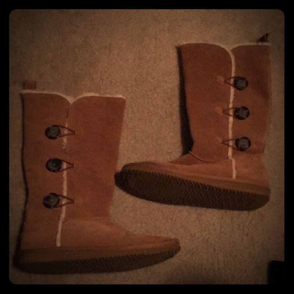 Tall American Eagle Fuzzy Boots
